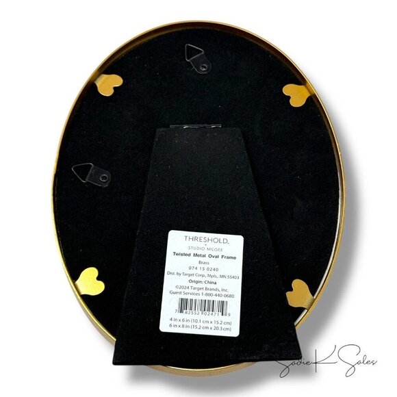 Threshold Studio McGee 6x8 Matted to 4x6 Twisted Metal Oval Picture Frame - Picture 7 of 8